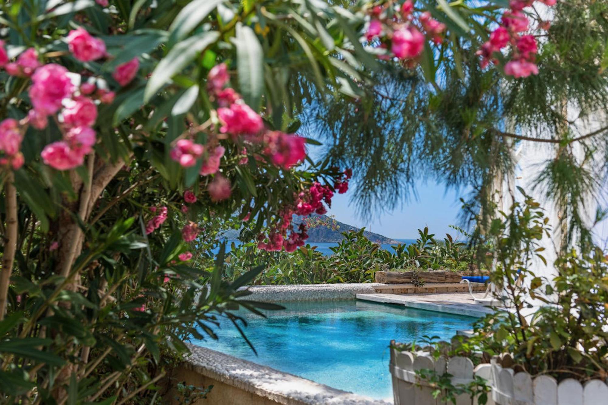 Likya Gardens Hotel Каш Экстерьер фото